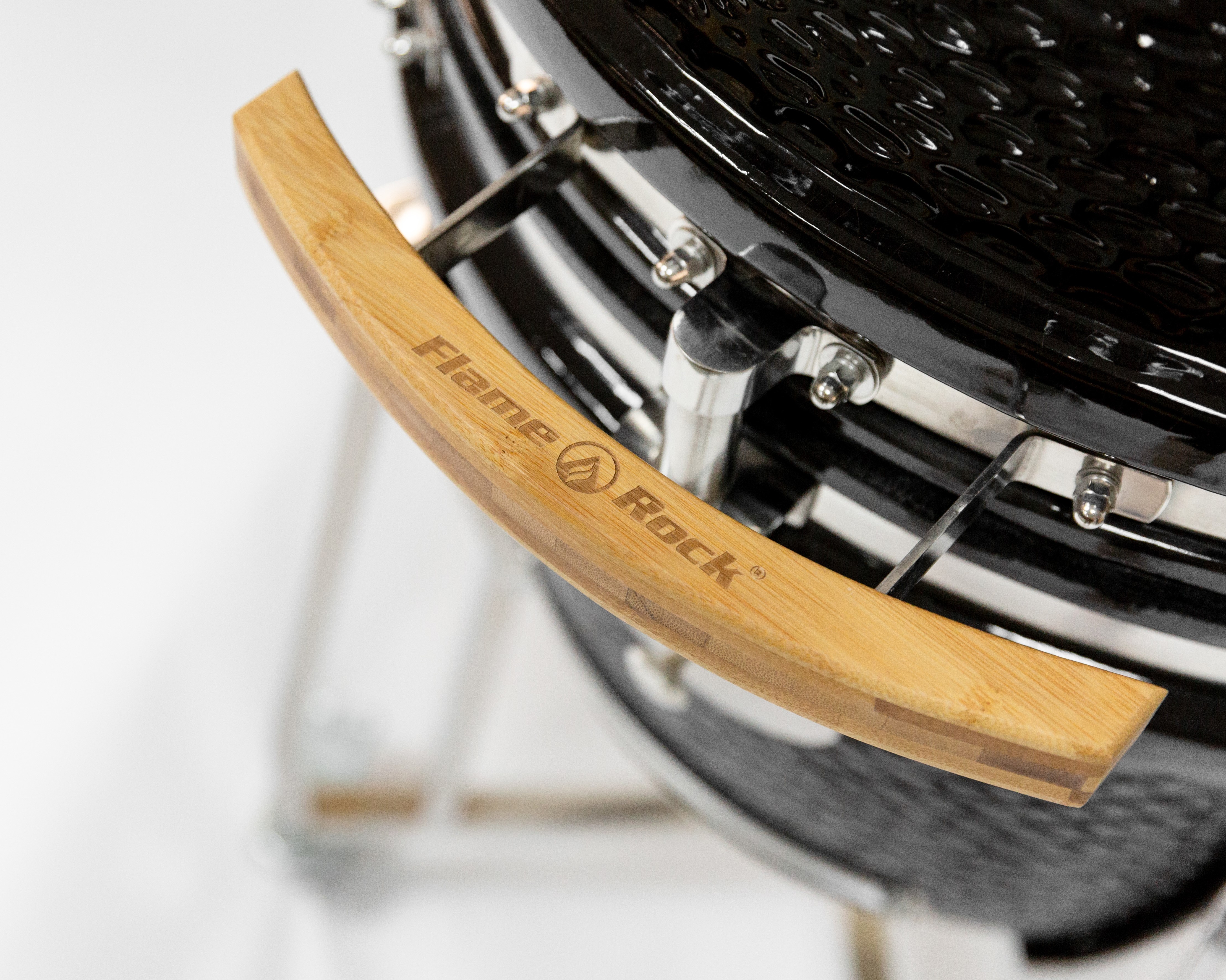 Kamado Grill Keramikgrill  mit Deckegrill aus Bambus