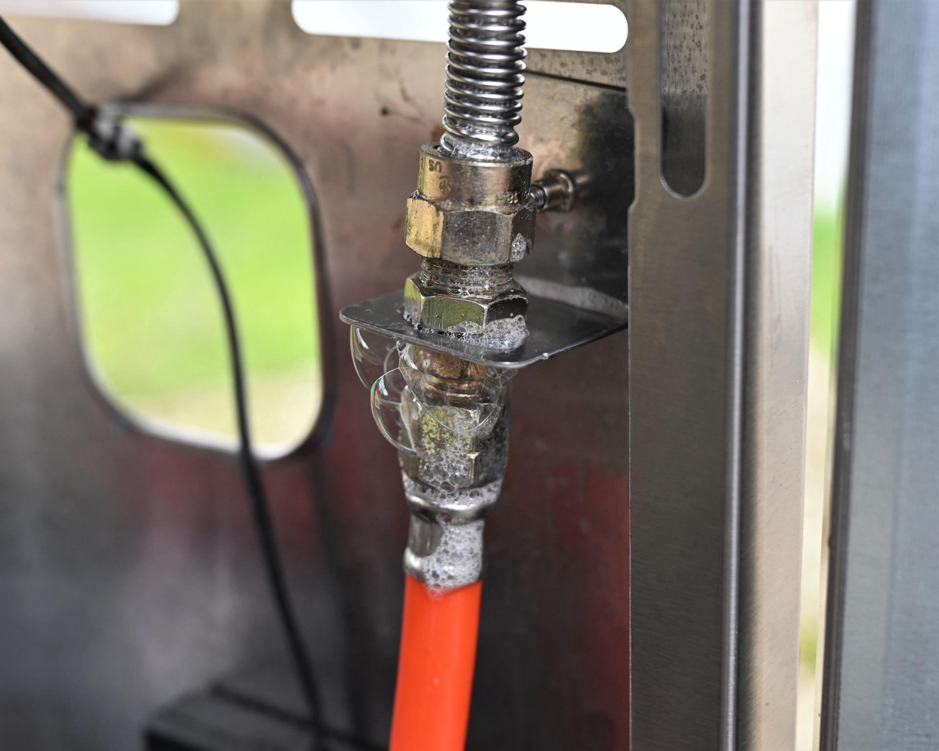 Gasgrill Sicherheit Leckage Test